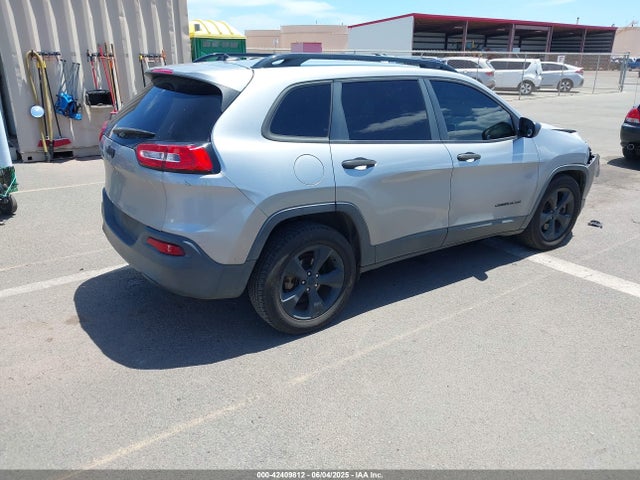 1C4PJLAB6GW324493 Jeep 2016