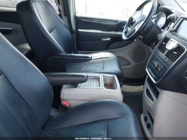 2013 CHRYSLER TOWN & COUNTRY 2C4RC1BG4DR723926 Photo 4