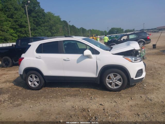 3GNCJLSB4HL206177 Chevrolet Trax Lt