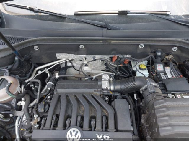 2018 VOLKSWAGEN ATLAS 1V2ER2CA9JC500412 Photo 9