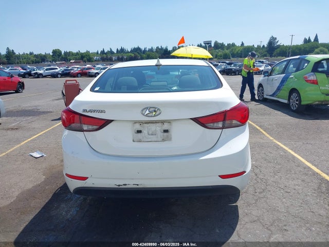 Hyundai dohc mpi nu 2014 5NPDH4AE5EH463967 Image 16