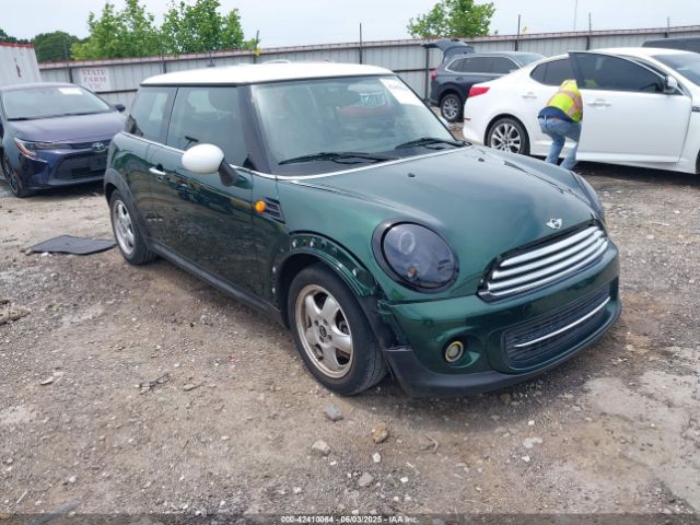 2011 MINI COOPER WMWSU3C56BT095684 Photo 0