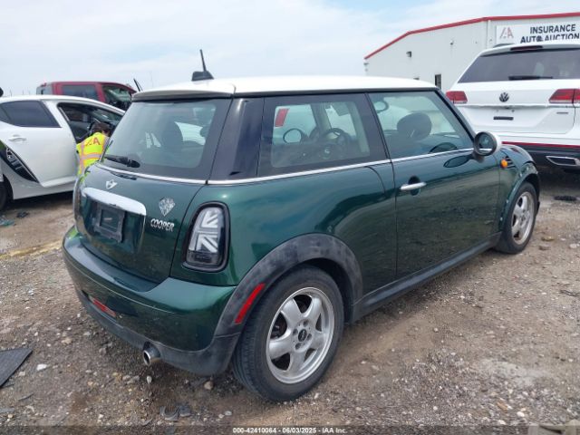 2011 MINI COOPER WMWSU3C56BT095684 Photo 3