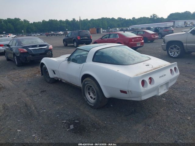 1982 CHEVROLET CORVETTE 1G1AY8780C5106178 Photo 2