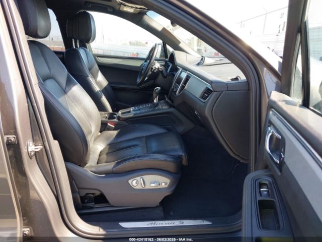 2015 PORSCHE MACAN WP1AB2A5XFLB61840 Photo 4