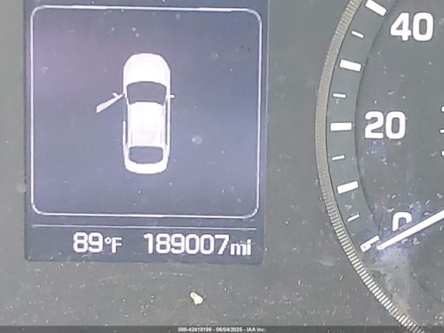 5NPE24AFXHH528301 Hyundai Sonata
