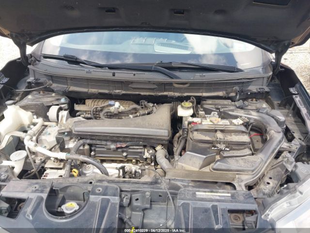 JN8AT2MT9HW400230 Nissan ROGUE SV