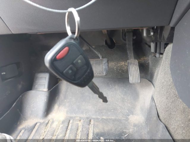 1C4NJPBB6GD800041 Jeep Patriot Sport