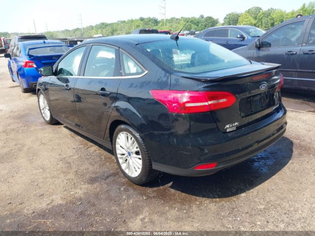 1FADP3J22JL220986 Ford Focus Titanium