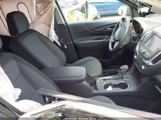 2022 CHEVROLET EQUINOX 3GNAXUEV5NL243543 Photo 4