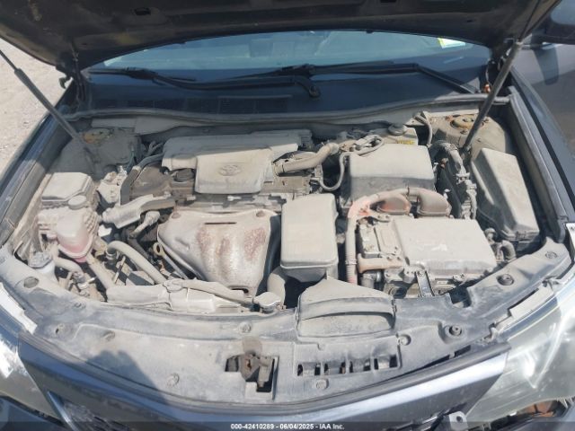 4T1BD1FK4EU122920 Toyota Camry Hybrid Se Limited Edition