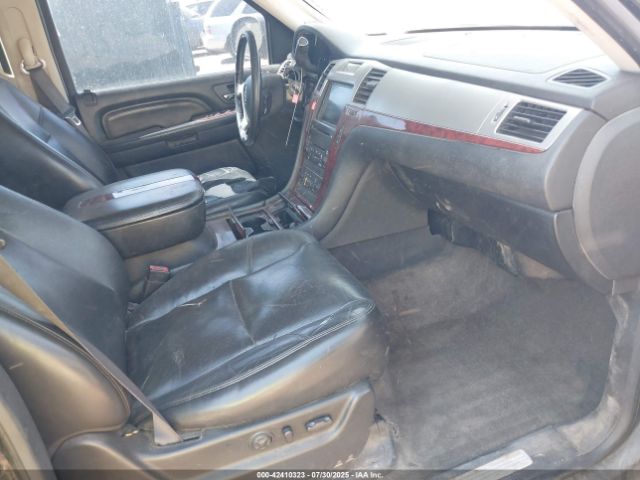 2008 CADILLAC ESCALADE 1GYFK638X8R142477 Photo 4