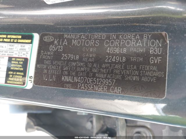 KNALN4D70E5129957 KIA Cadenza Premium