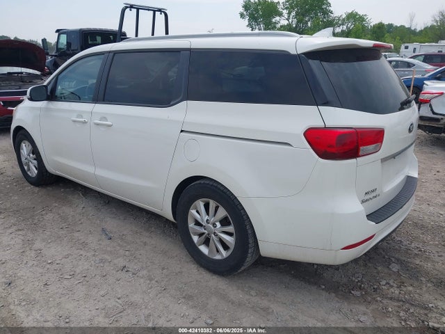 KIA SEDONA LX 2015 KNDMB5C11F6058007 Image 3