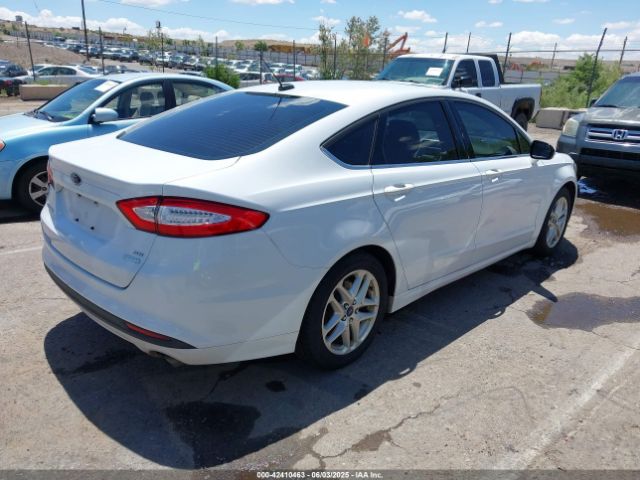 3FA6P0HD8FR109849 Ford FUSION SE