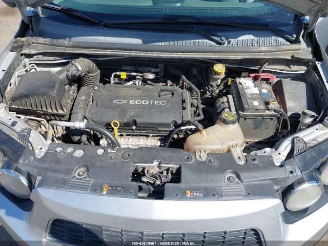 1G1JC5SHXE4166515 Chevrolet Sonic Lt Auto