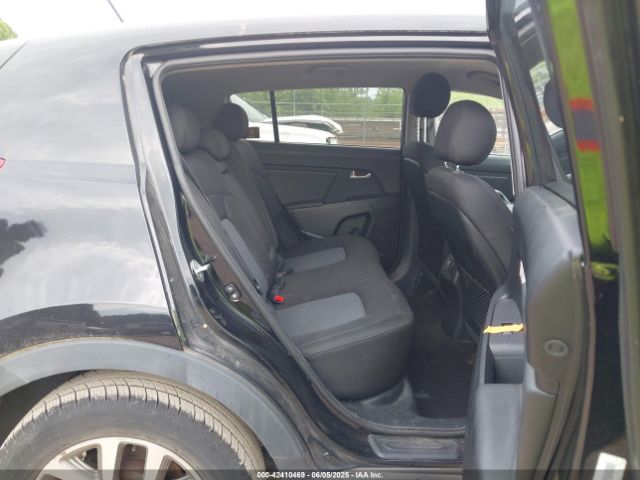 KNDPBCAC0E7567794 KIA Sportage Lx