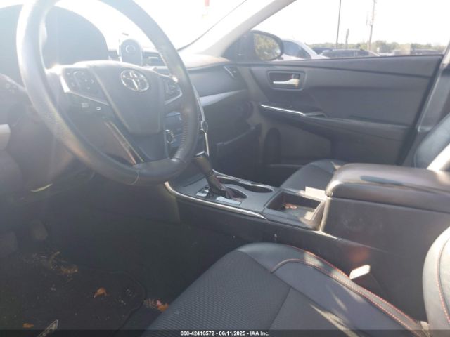 4T1BF1FK3HU314571 Toyota CAMRY SE