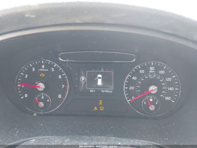5XYPGDA54HG242436 KIA Sorento 3.3l Lx