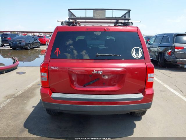 1C4NJPBB8ED640712 Jeep Patriot Sport
