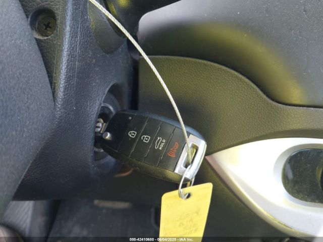 KNADM4A39E6415468 KIA RIO LX
