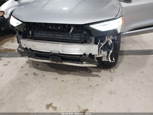 WA1LAAGE2KB009527 Audi 2019