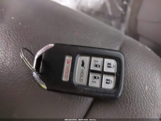 Honda j35z8 2014 5FNRL5H62EB069883 Image 11