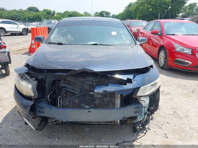 1G1ZD5ST8JF190136 Chevrolet MALIBU LT