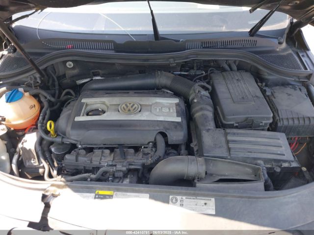 2015 VOLKSWAGEN CC WVWBP7AN2FE828585 Photo 9