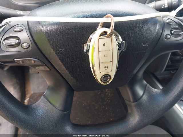 5N1AR2MN1GC621490 Nissan Pathfinder S