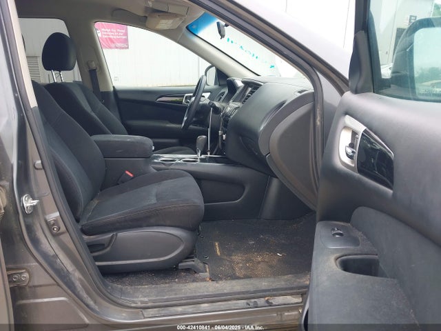 5N1AR2MN1GC621490 Nissan Pathfinder S
