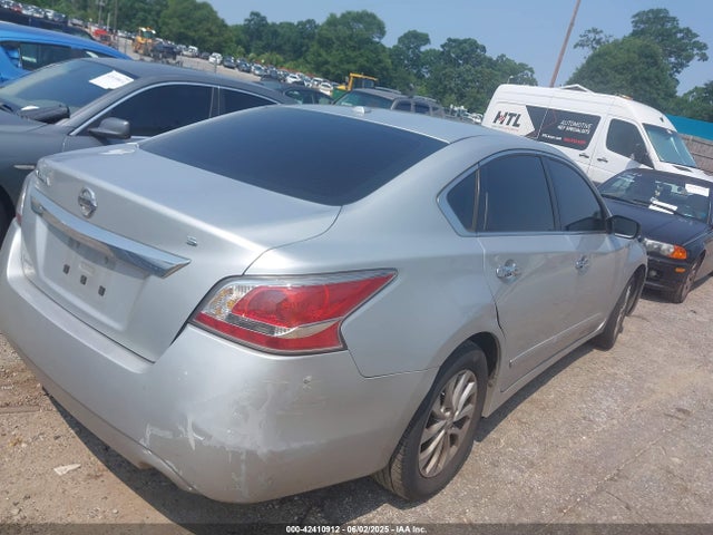 1N4AL3AP2FN392263 Nissan Altima 2.5 S