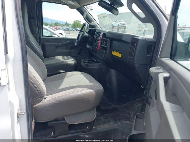 1GCWGAFP9K1370862 Chevrolet Express 2500 Work Van