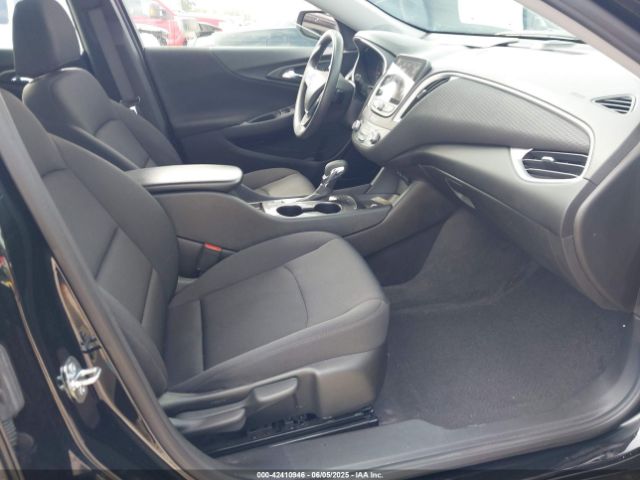 1G1ZC5ST5PF123618 Chevrolet Malibu Fwd 1fl