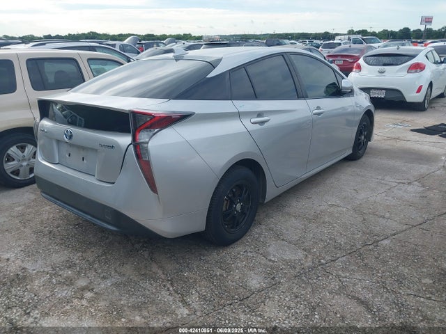 JTDKBRFU6J3070491 Toyota Prius One