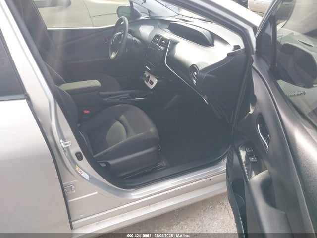 JTDKBRFU6J3070491 Toyota Prius One
