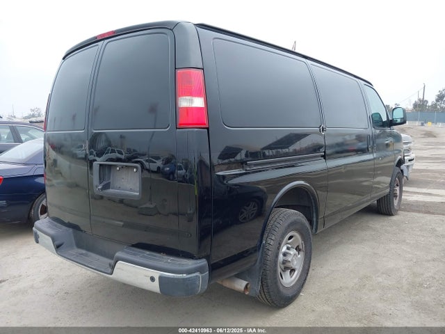 1GCWGAFP7K1229420 Chevrolet Express 2500 Work Van