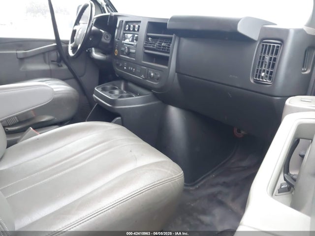 1GCWGAFP7K1229420 Chevrolet Express 2500 Work Van