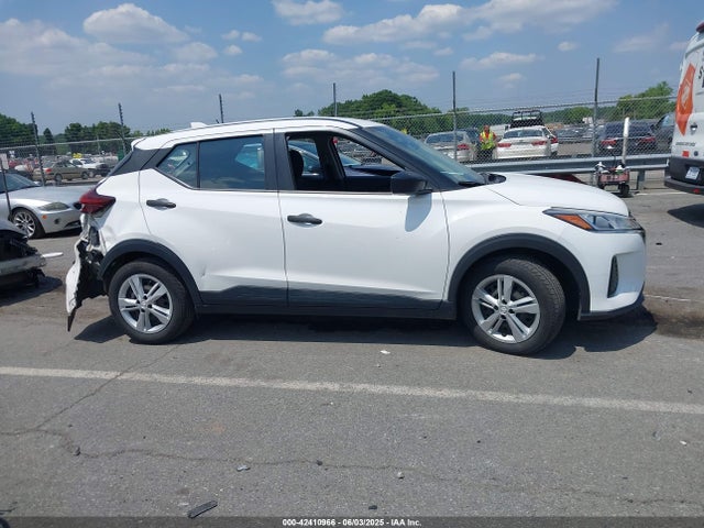 3N1CP5BV7NL524516 Nissan Kicks S Xtronic Cvt