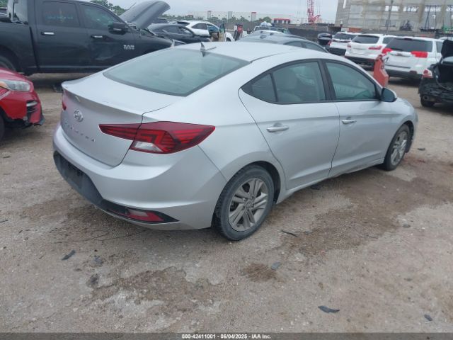 2019 HYUNDAI ELANTRA KMHD84LFXKU769288 Photo 3