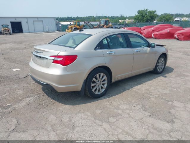 2013 CHRYSLER 200 1C3CCBCG2DN578879 Photo 3