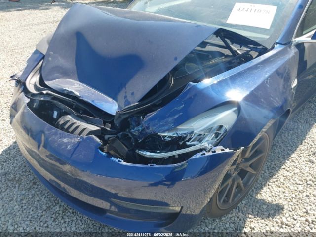 2018 TESLA MODEL 3 5YJ3E1EBXJF090064 Photo 5