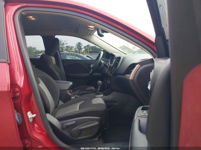 1C4PJLAB9FW707245 Jeep Cherokee Sport
