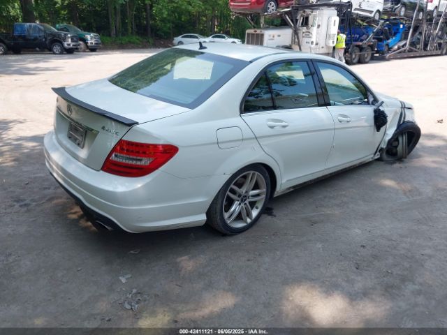2012 MERCEDES-BENZ C 300 WDDGF8BB7CR212099 Photo 3