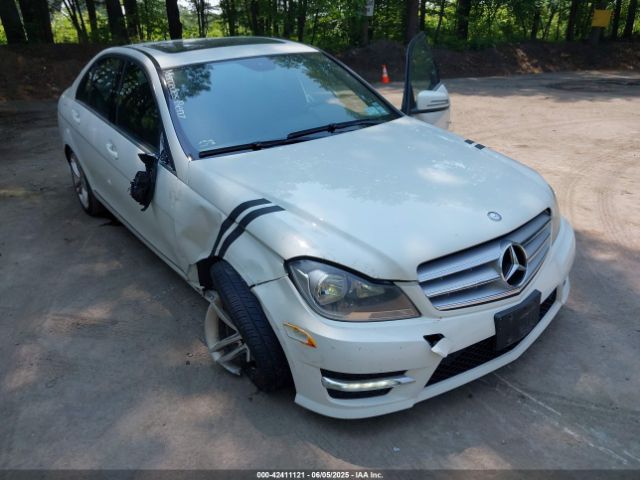 2012 MERCEDES-BENZ C 300 WDDGF8BB7CR212099 Photo 5