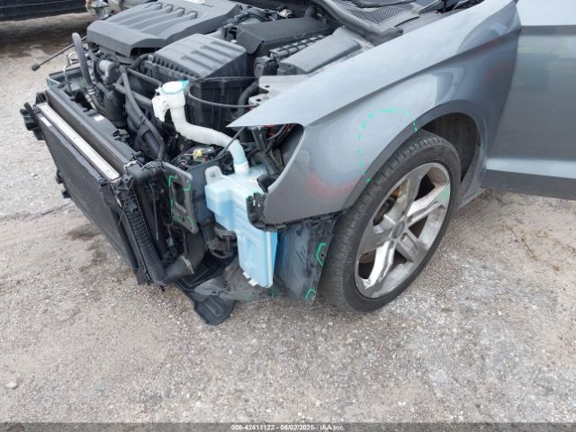 2018 AUDI A3 WAUAUGFF4J1004798 Photo 5