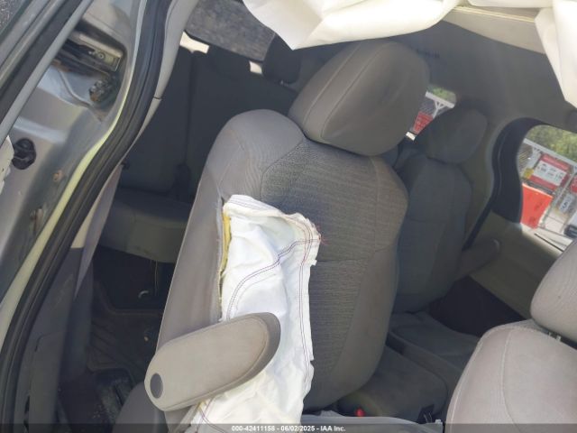 5TDKSKFC9MS035607 Toyota SIENNA LE