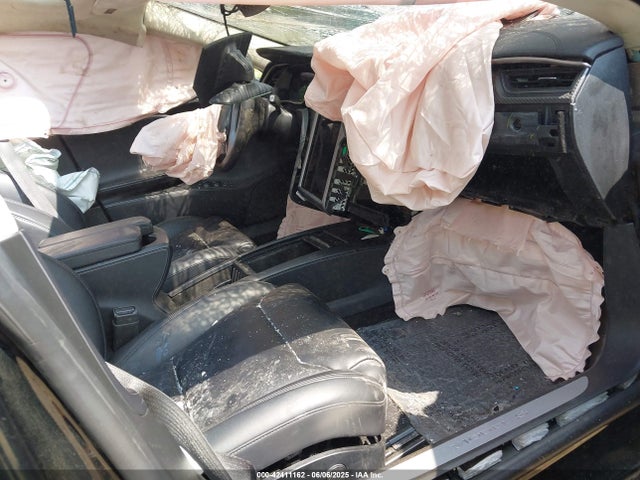 2018 TESLA MODEL S 5YJSA1E20JF285100 Photo 4