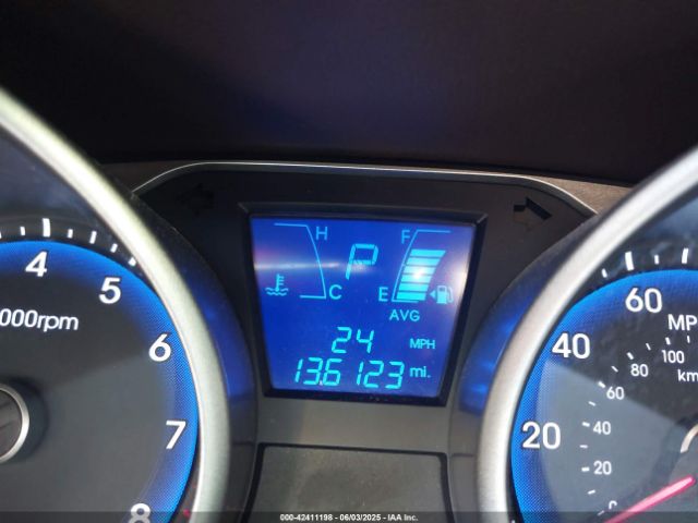 KM8JU3AG2EU885304 Hyundai TUCSON SE