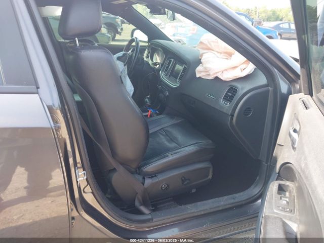 2019 DODGE CHARGER 2C3CDXBG4KH711482 Photo 4